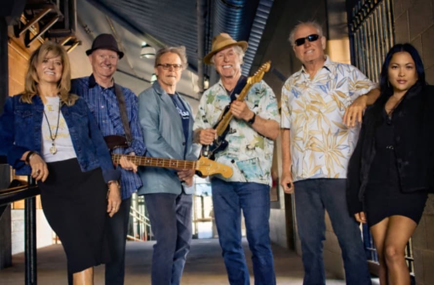 The Suenamis — Concert in the Park