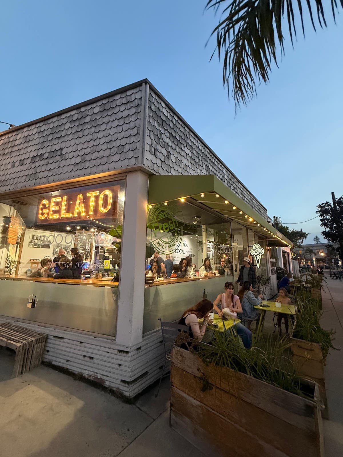 Nado Gelato Cafe